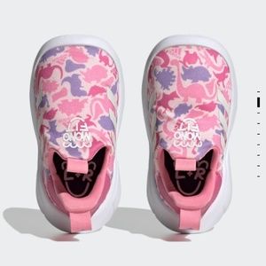 ADIDAS Girls shoes size 4. NIB $35. MONOFIT